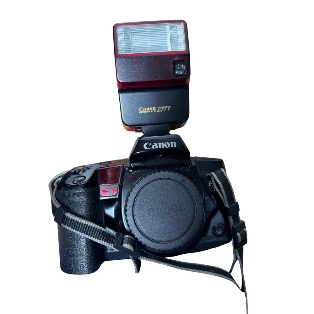 Canon EOS 10s 35mm SLR Film Camera Body Canon 277T Flash Quantaray Flash Bundle